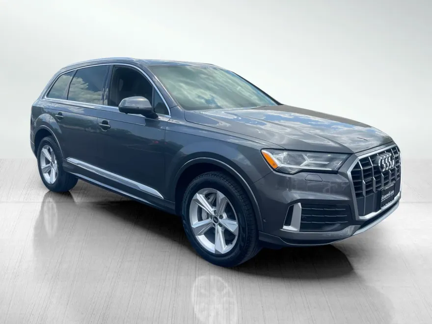 2021 Audi Q7 45 Premium photo 1