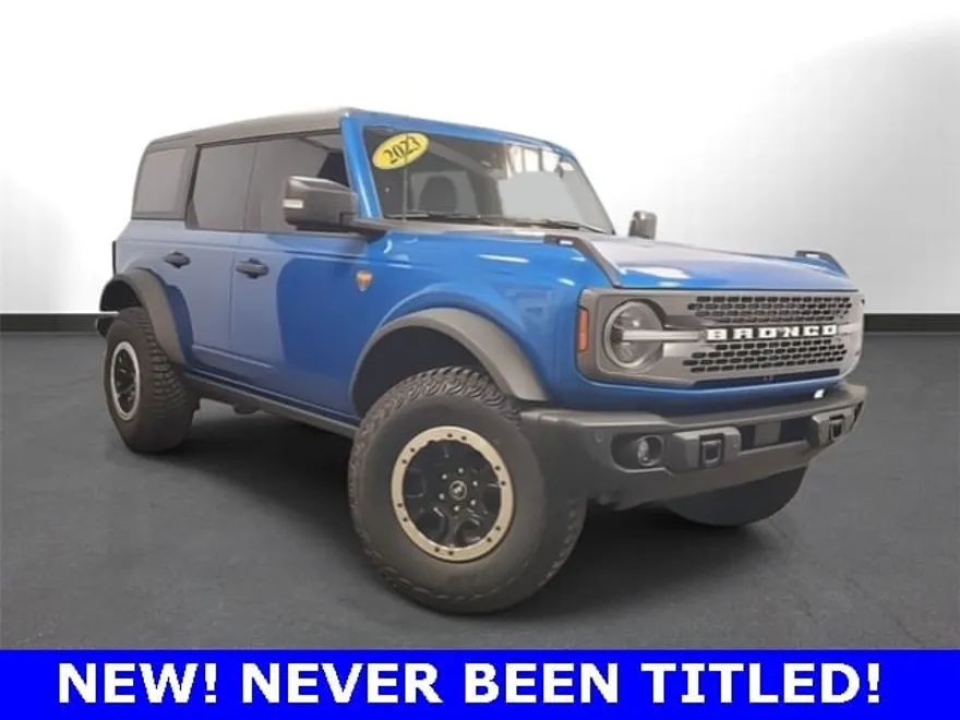 2023 Ford Bronco Badlands photo 1