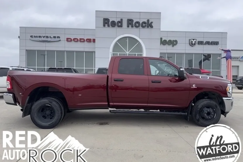 2024 Ram 3500 Tradesman photo 1