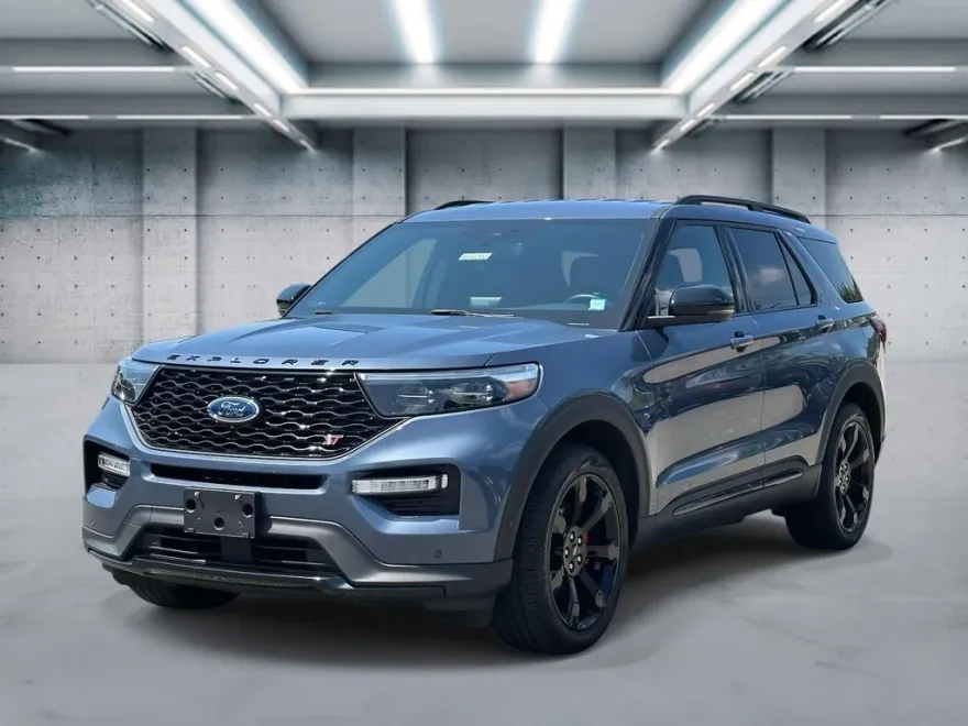 2021 Ford Explorer ST photo 1
