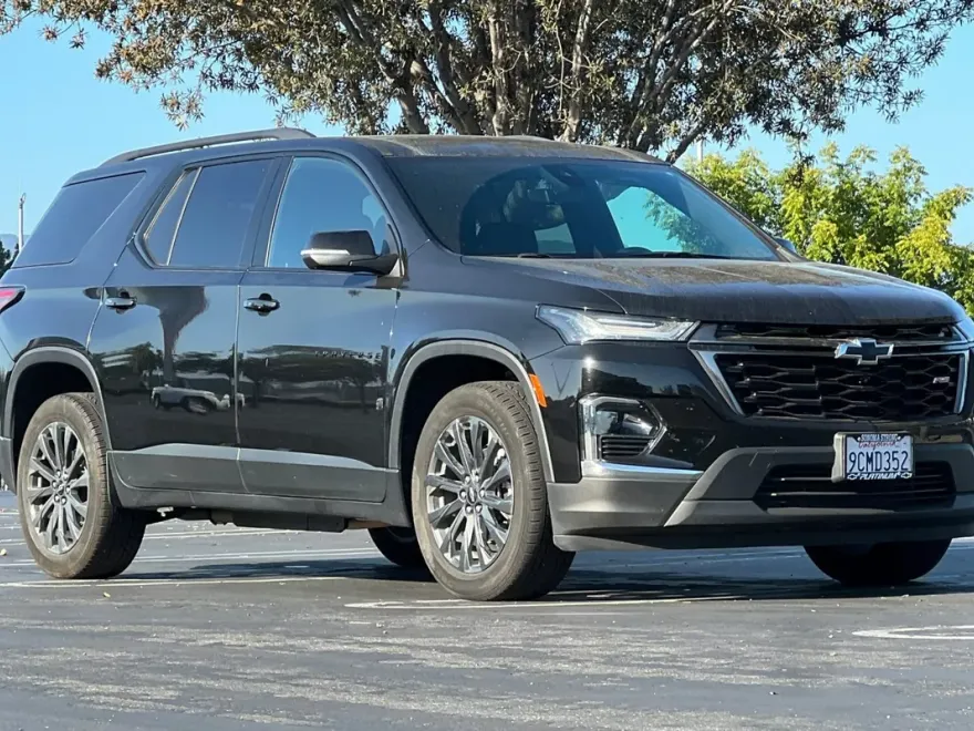 2022 Chevrolet Traverse RS photo 1