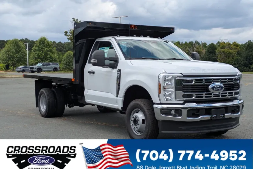 2025 Ford F-350 XL photo 1
