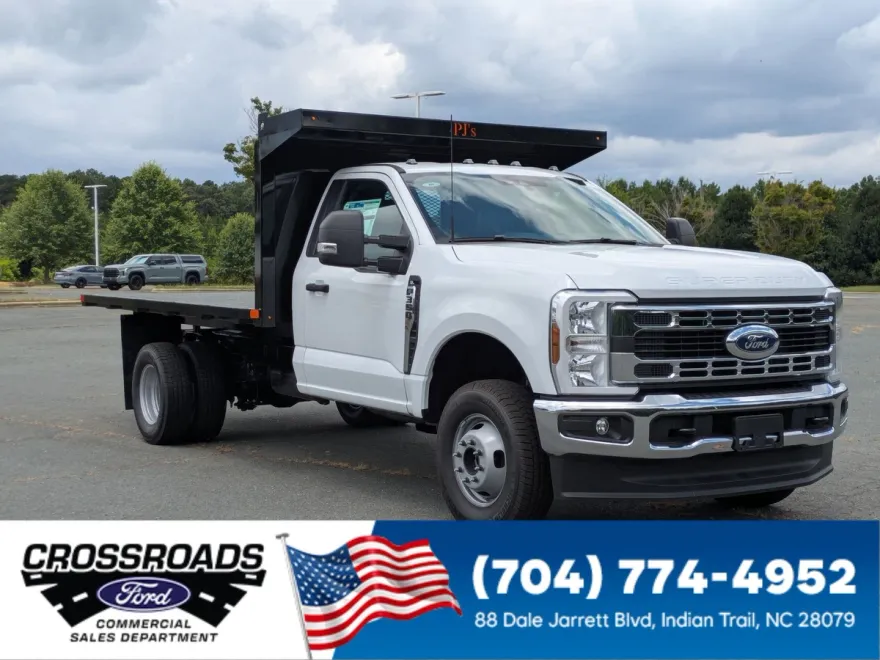 2025 Ford F-350 XL photo 1