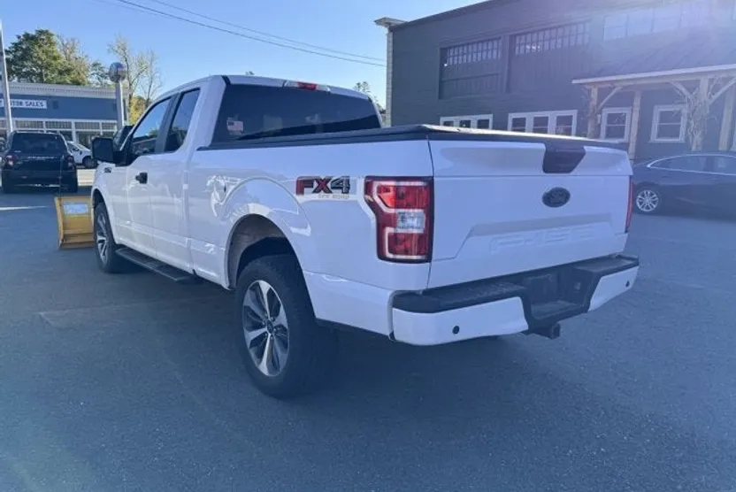 2020 Ford F-150 XL photo 1