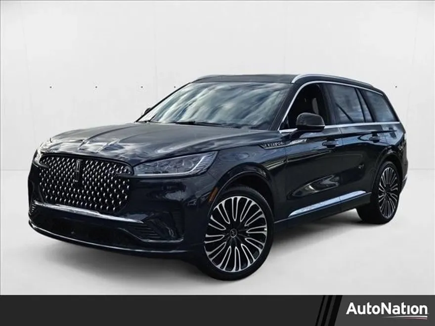 2025 Lincoln Aviator Black Label photo 1