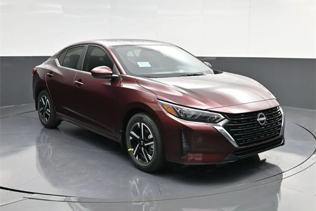 2025 Nissan Sentra SV photo 1