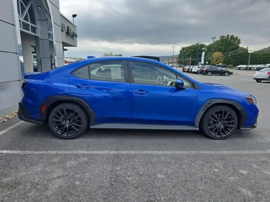 2022 Subaru WRX Premium photo 1