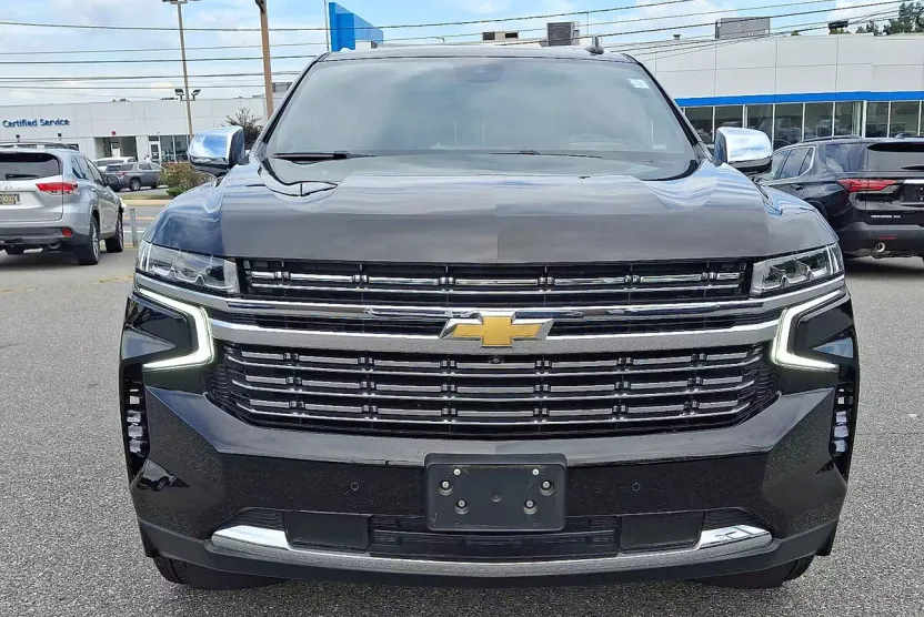 2023 Chevrolet Tahoe Premier photo 1
