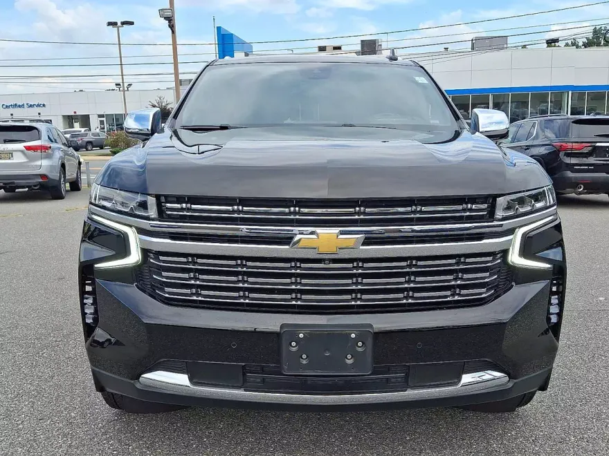 2023 Chevrolet Tahoe Premier photo 1