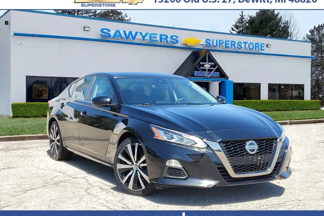 2021 Nissan Altima 2.5 SR photo 1