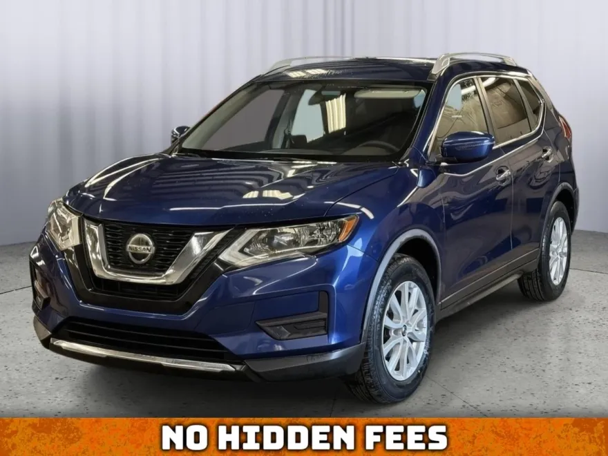 2018 Nissan Rogue SV photo 1