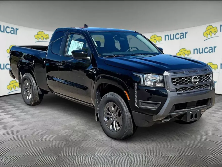 2025 Nissan Frontier SV photo 1