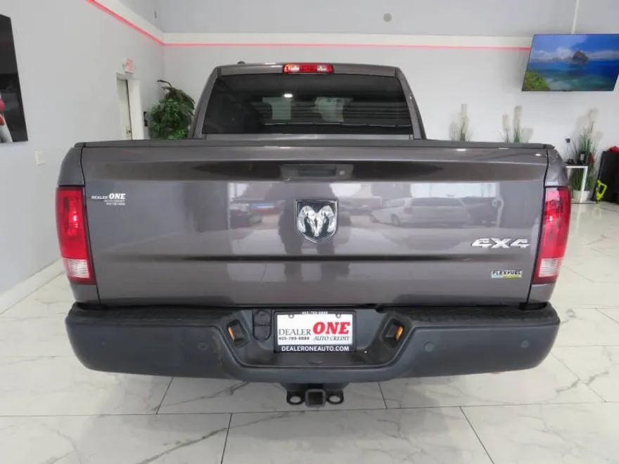2014 Ram 1500 Tradesman photo 1