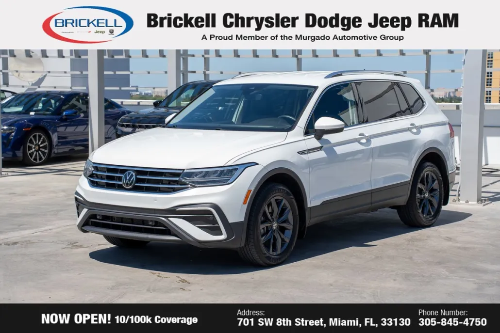2022 Volkswagen Tiguan SE photo 1
