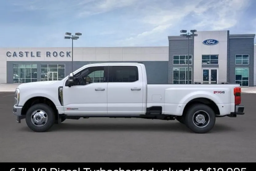 2026 Ford F-350 King Ranch photo 1