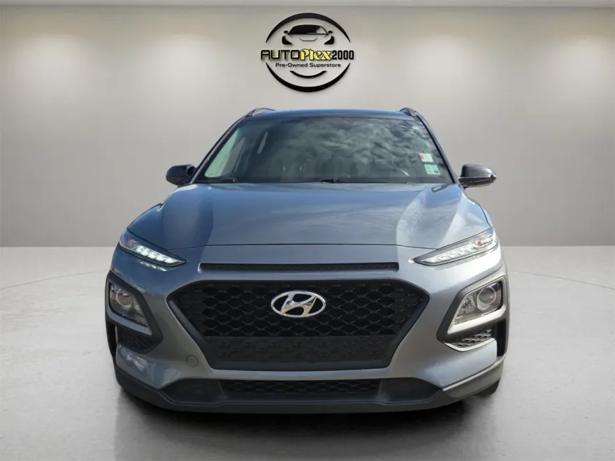 2018 Hyundai Kona SEL photo 1