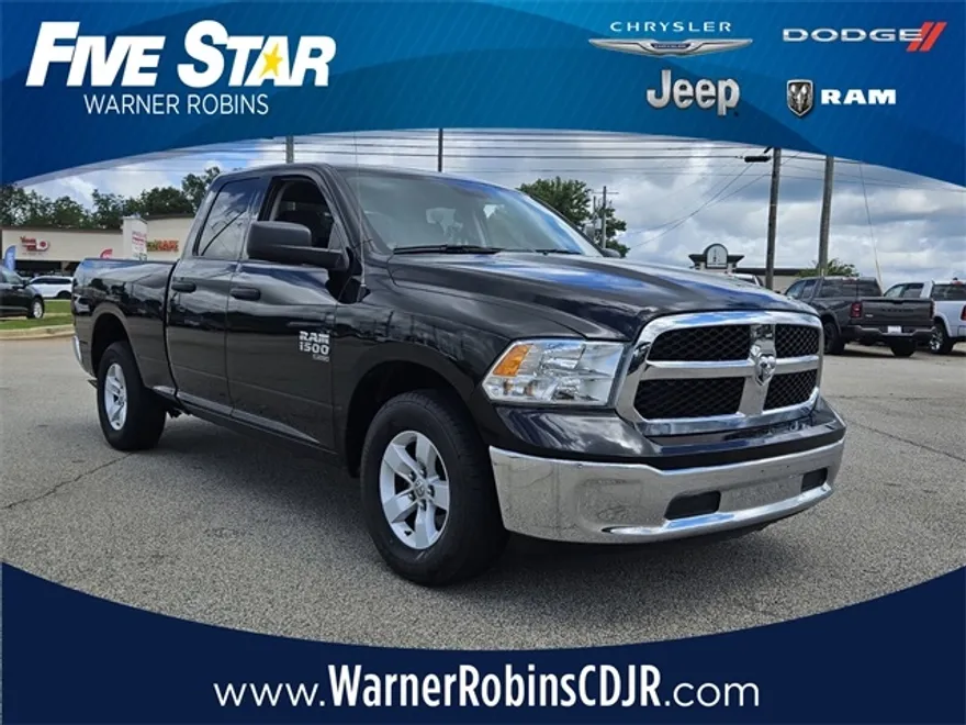 2024 Ram 1500 Classic SLT photo 1
