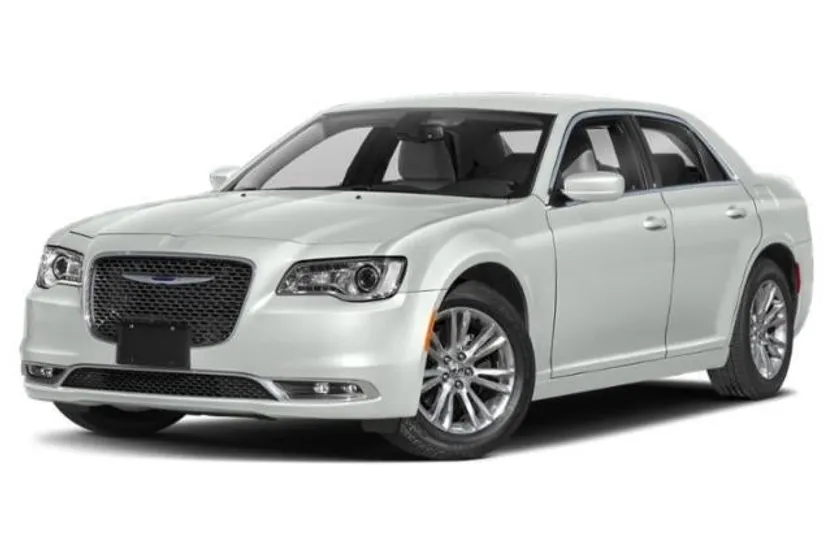 2022 Chrysler 300 Touring photo 1