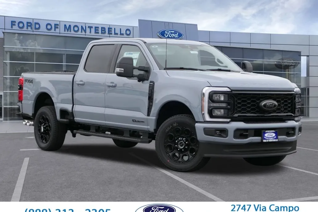 2025 Ford F-250 photo 1