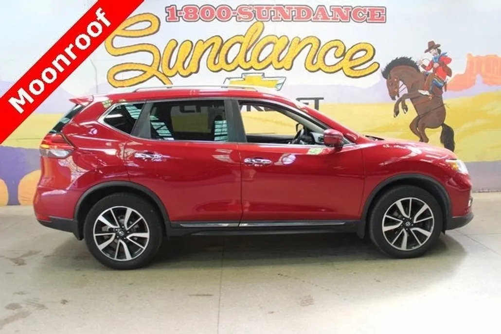 2017 Nissan Rogue S photo 1