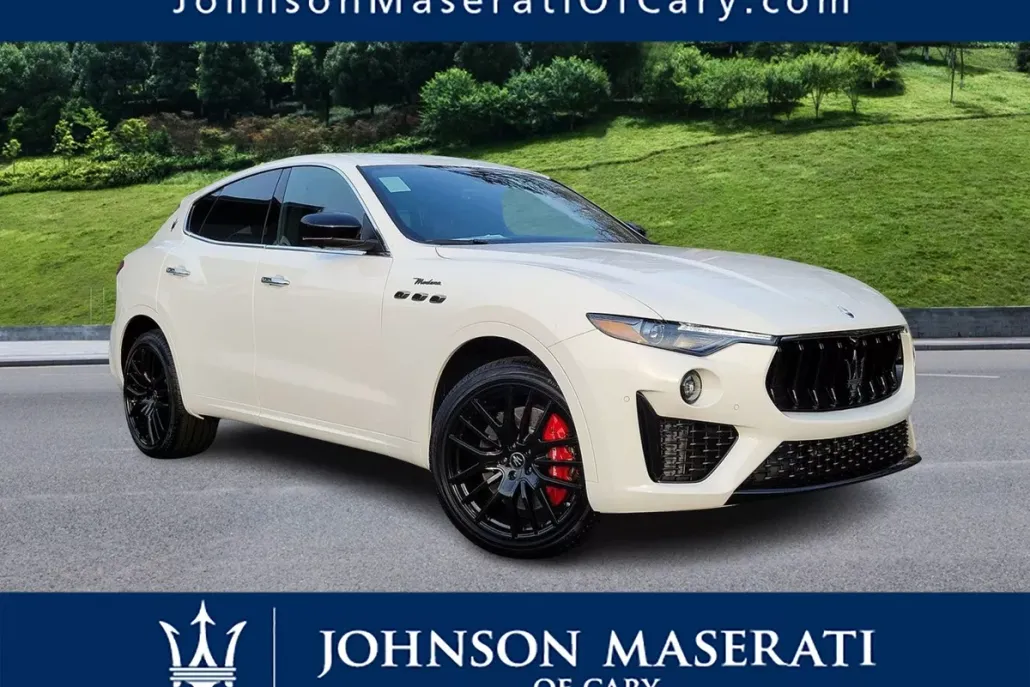 2024 Maserati Levante Modena photo 1