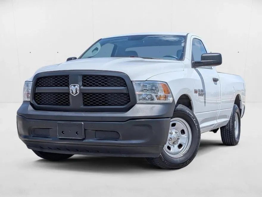 2016 Ram 1500 Tradesman photo 1