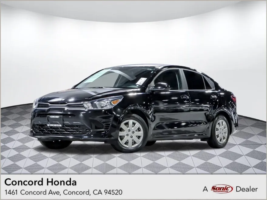 2022 Kia Rio LX photo 1