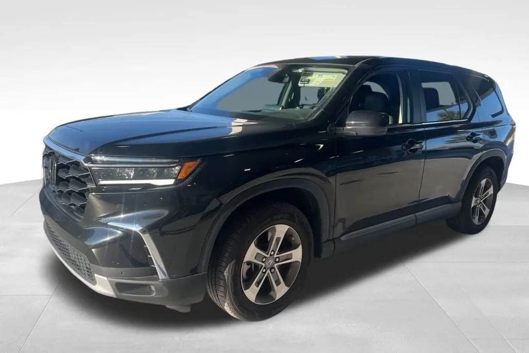 2023 Honda Pilot EX-L photo 1
