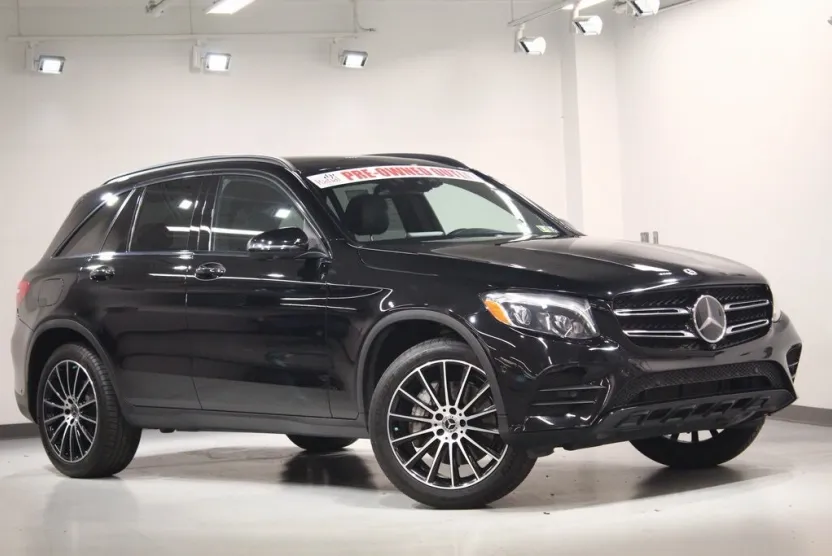2018 Mercedes Benz GLC 300 photo 1