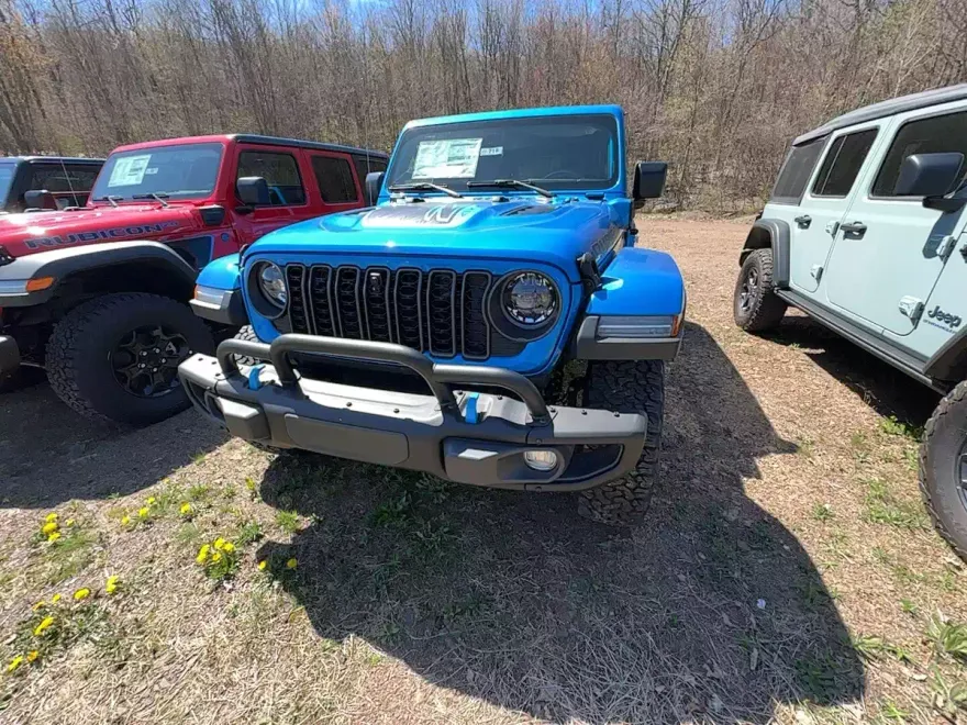2023 Jeep Wrangler Anniversary Edition Rubicon 4xe photo 1