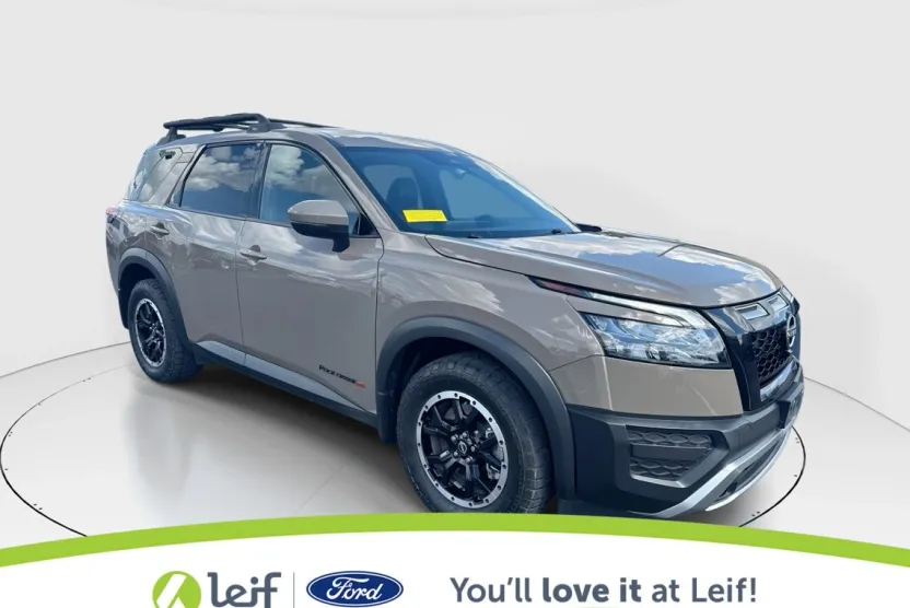 2023 Nissan Pathfinder Rock Creek photo 1