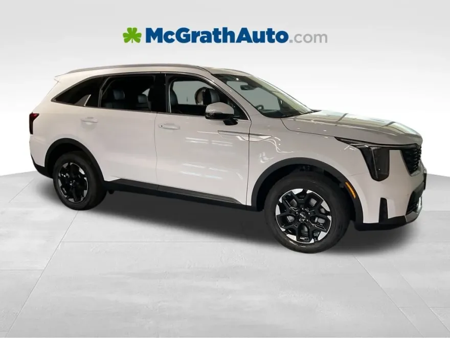 2026 Kia Sorento S photo 1
