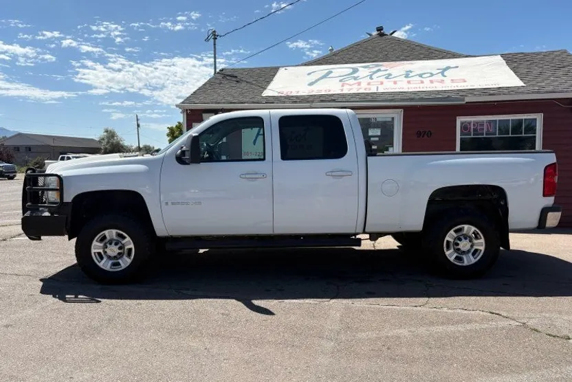 2009 Chevrolet Silverado 2500HD LTZ photo 1