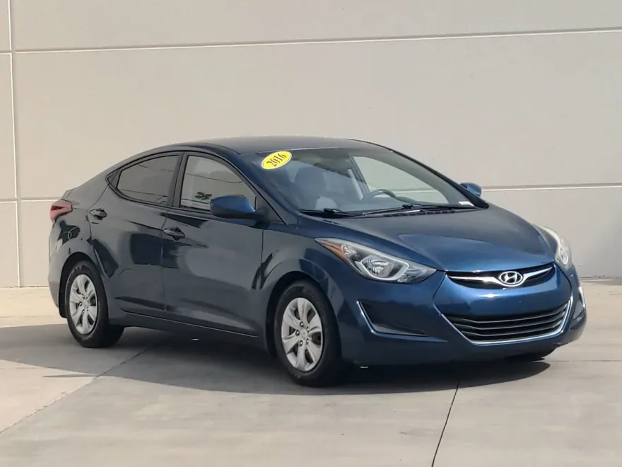 2016 Hyundai Elantra SE photo 1