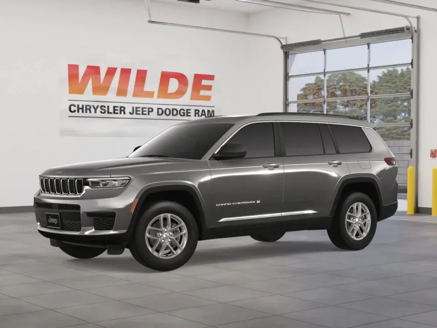 2025 Jeep Grand Cherokee Laredo X photo 1