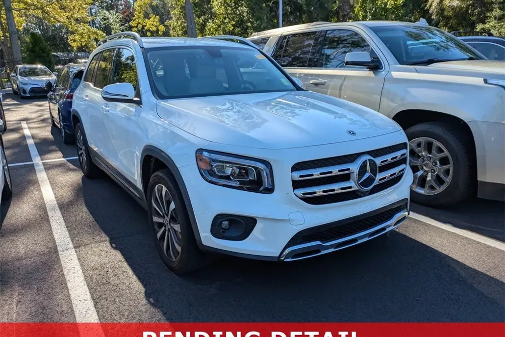 2022 Mercedes Benz GLB 250 photo 1