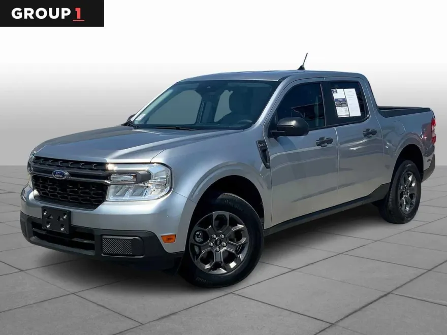 2024 Ford Maverick XLT photo 1