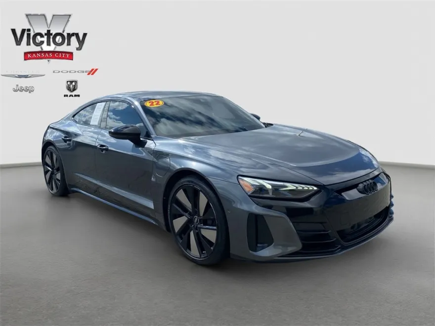 2022 Audi e-tron GT Prestige photo 1