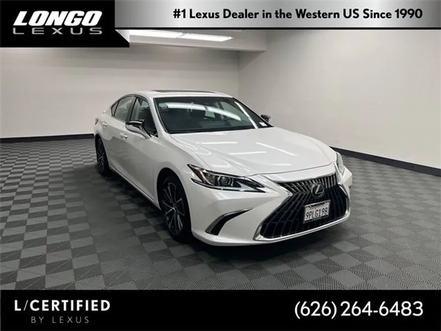 2025 Lexus ES 300h photo 1