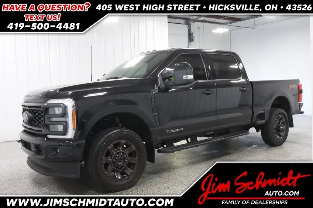 2023 Ford F-350 photo 1