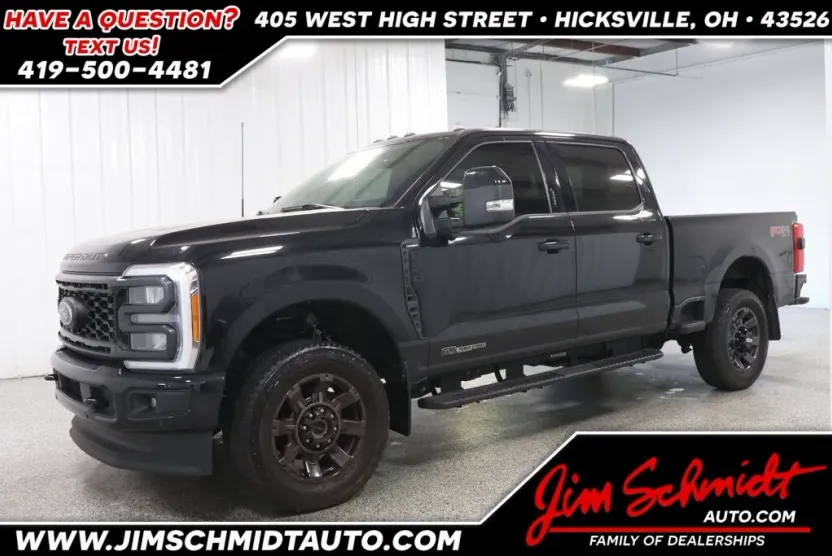 2023 Ford F-350 photo 1