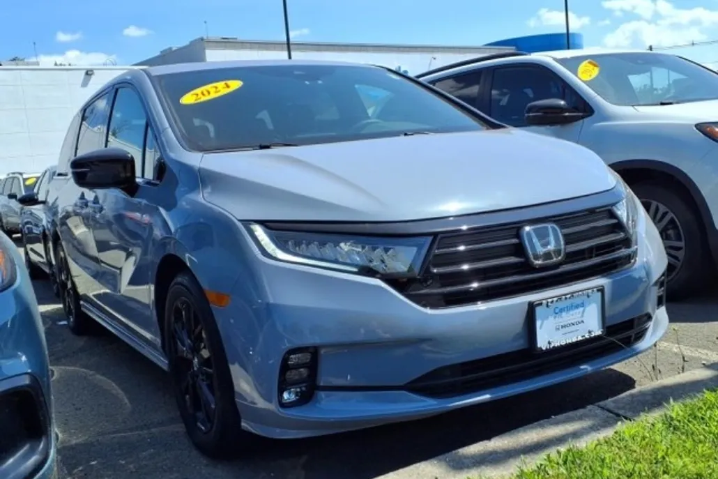 2024 Honda Odyssey Sport photo 1