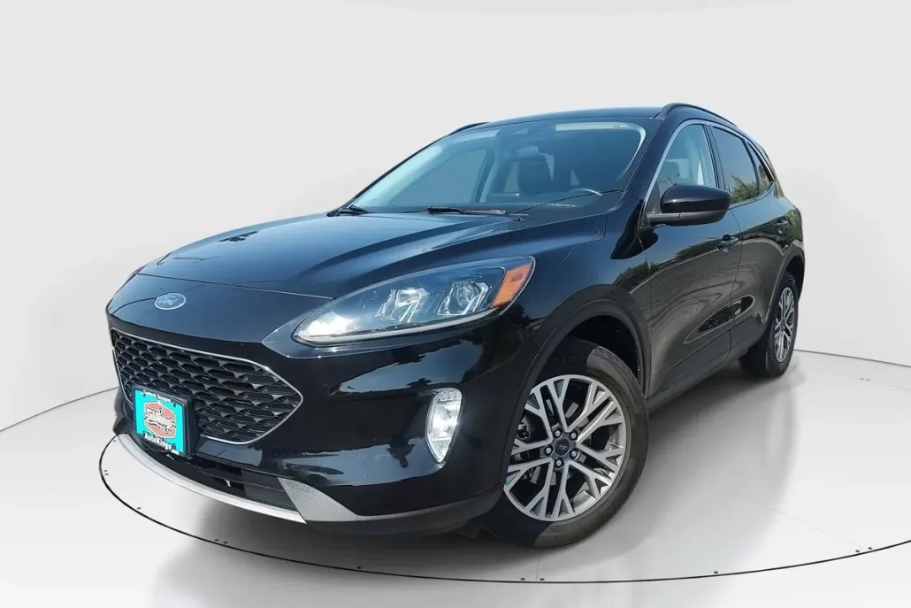 2021 Ford Escape SEL photo 1