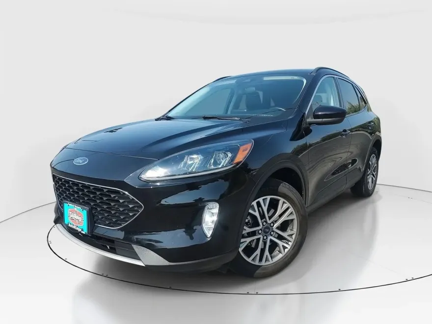2021 Ford Escape SEL photo 1
