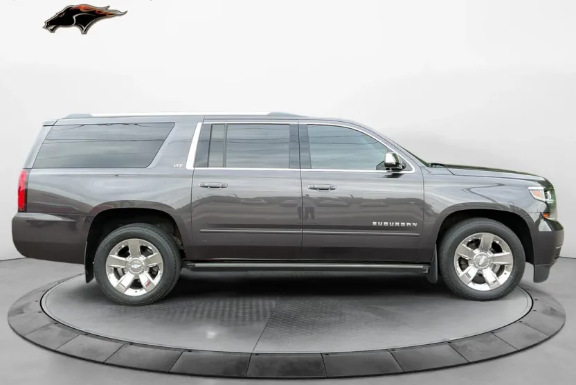2015 Chevrolet Suburban 1500 LTZ photo 1