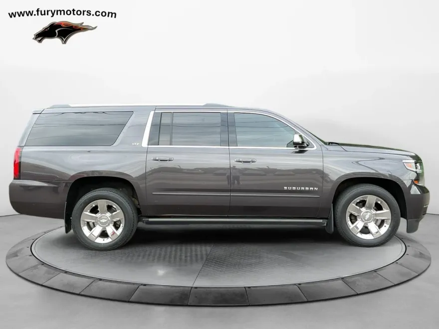 2015 Chevrolet Suburban 1500 LTZ photo 1