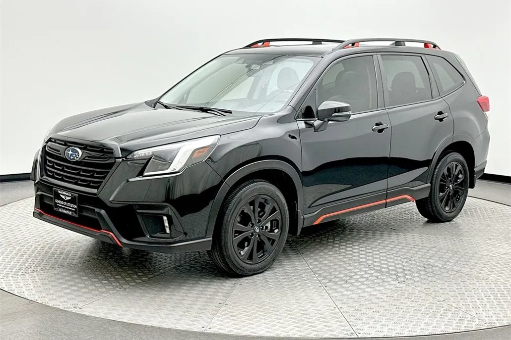 2022 Subaru Forester Sport photo 1
