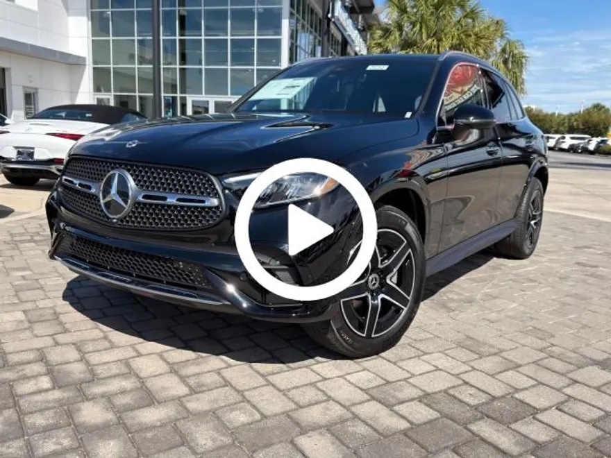 2026 Mercedes Benz GLC 300 AMG photo 1