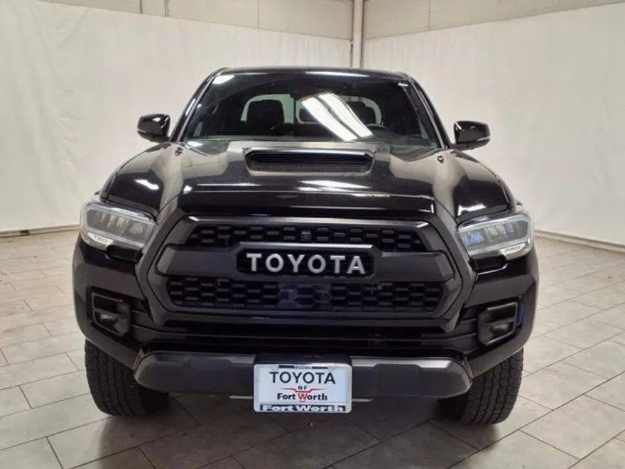 2023 Toyota Tacoma 4x4 TRD Pro photo 1