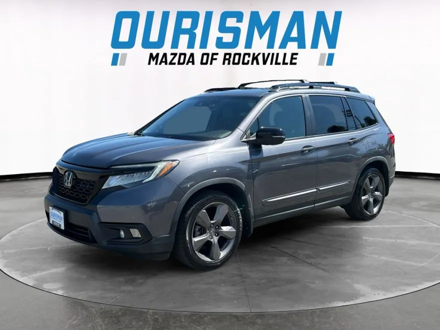 2019 Honda Passport Touring photo 1